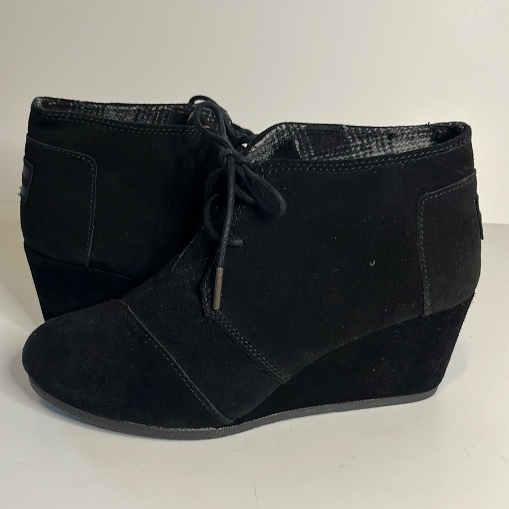 TOMS